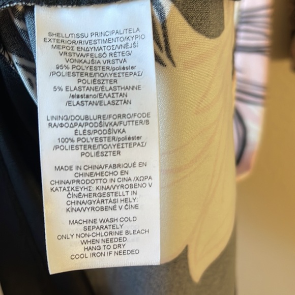 CHAPS Black Floral Dress Size S - Picture 4 of 4